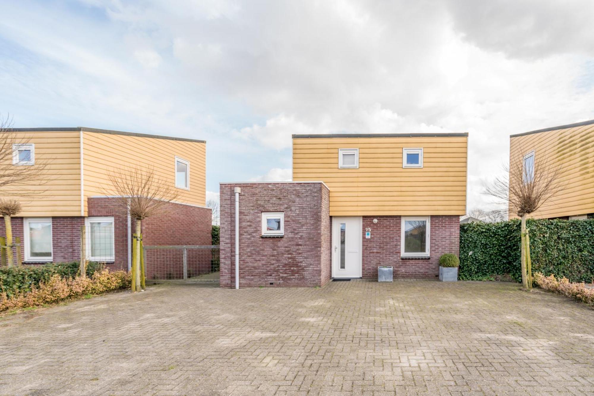 Nautic Rentals - Marinapark Oude-Tonge Exteriér fotografie
