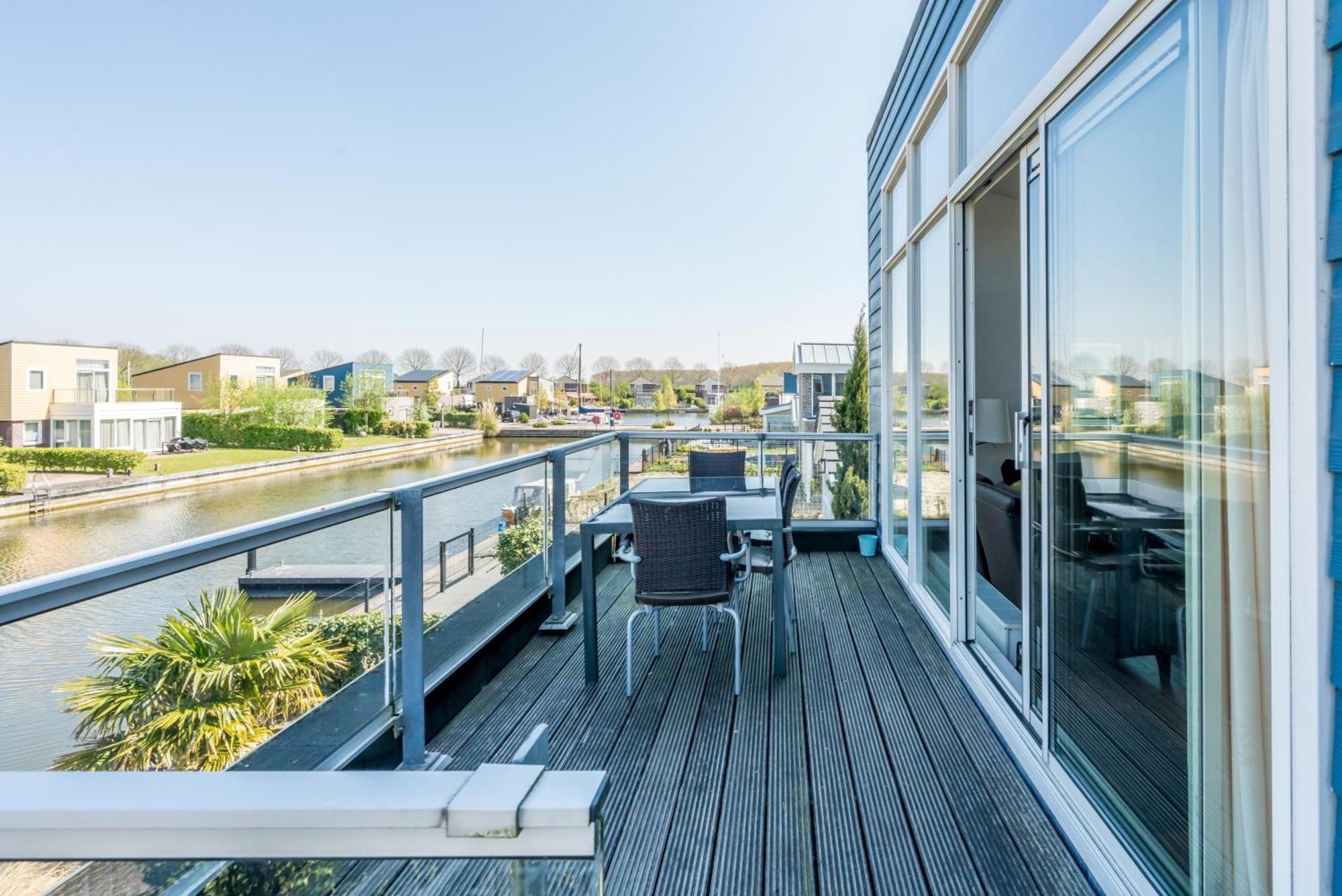 Nautic Rentals - Marinapark Oude-Tonge Exteriér fotografie