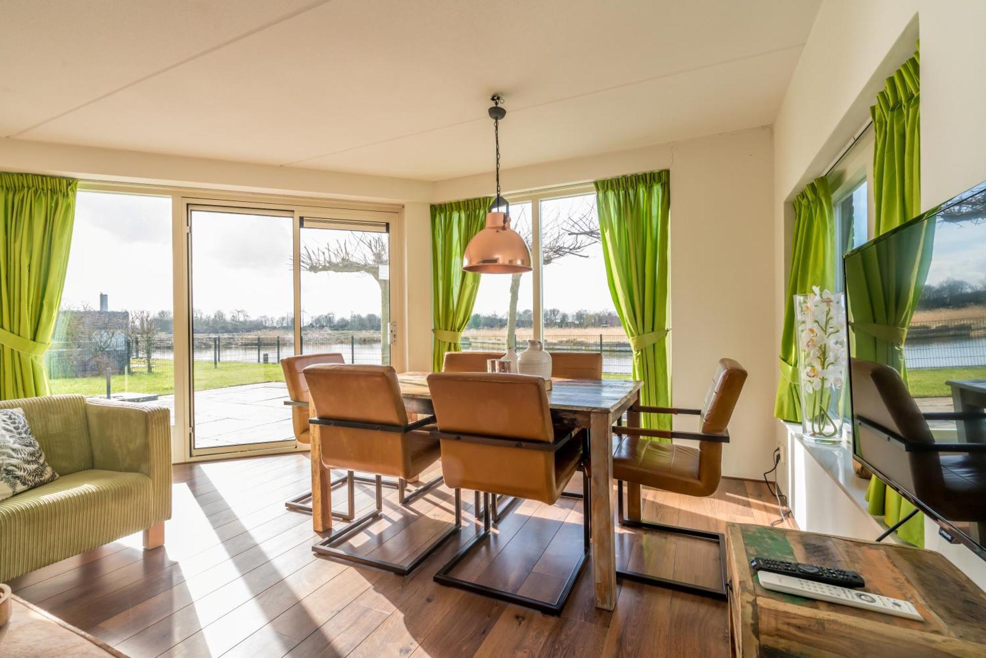 Nautic Rentals - Marinapark Oude-Tonge Pokoj fotografie